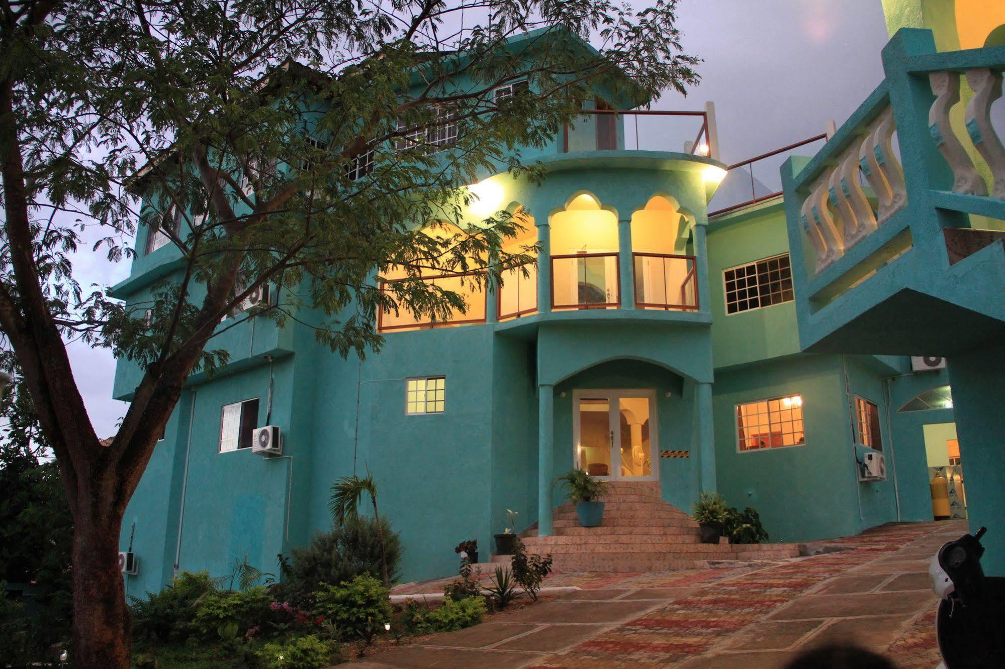 Negril Sky Blue Resorts Kültér fotó
